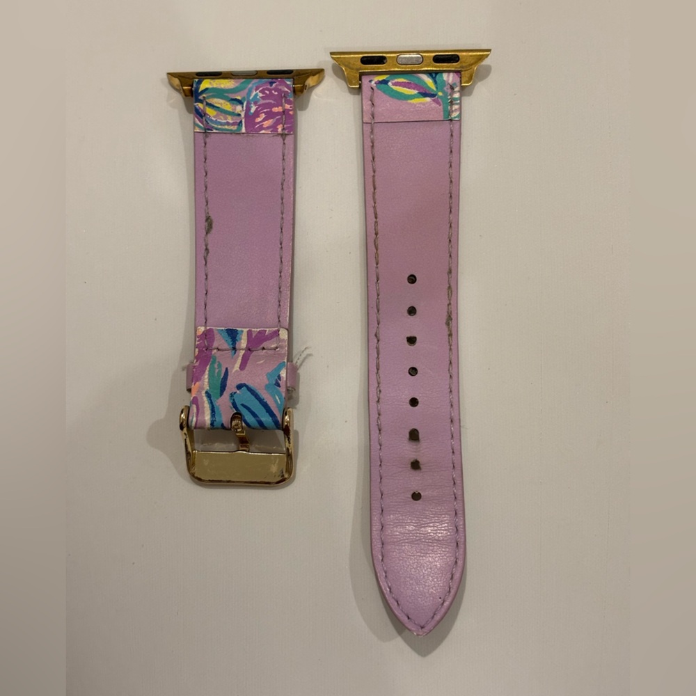 Lilly Pulitzer Apple Smartwatch Leather Band
SZ 38 40, used - Picture 2 of 4